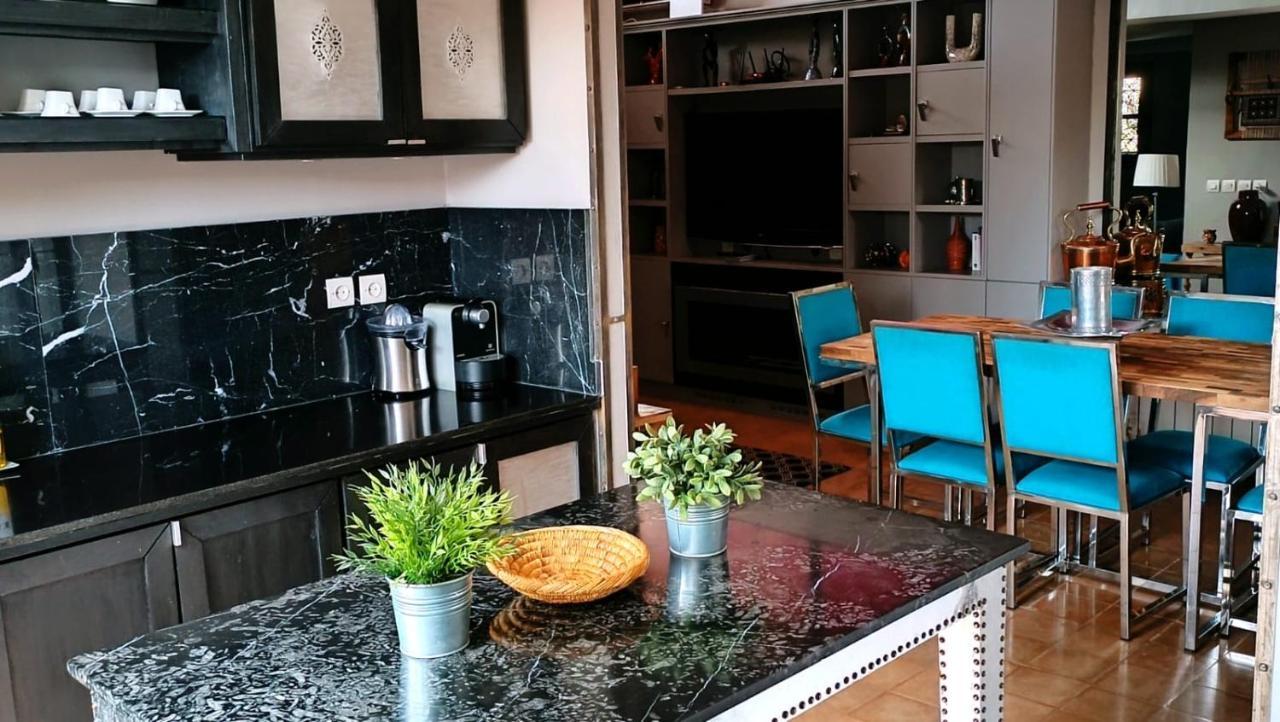 Dar L'Hna Apartment Marrakesh Bagian luar foto